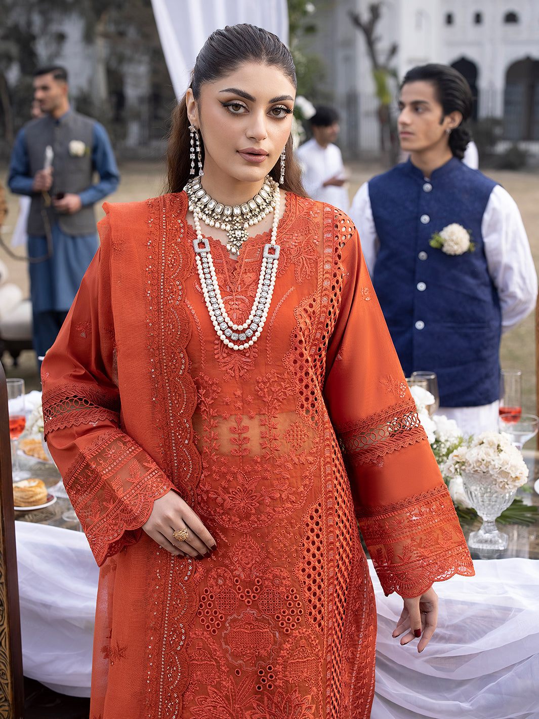 Mahnur | Mahrukh Luxury Lawn 24 | IRIS - Saira Saqlain