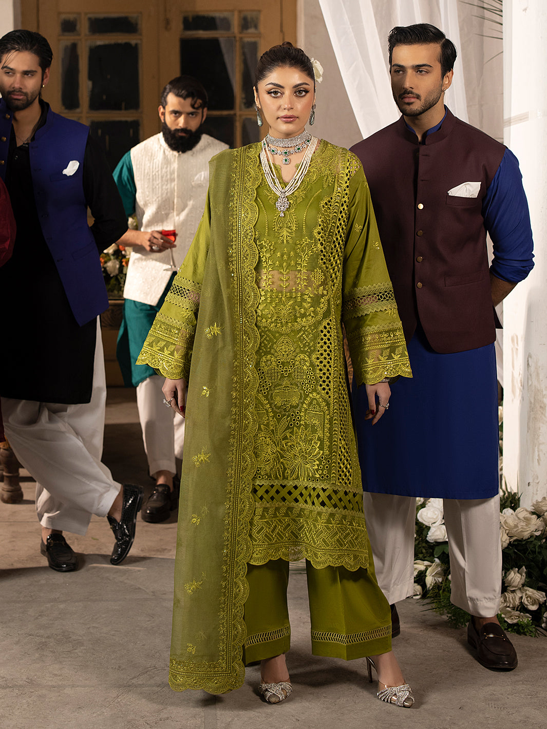 Mahnur | Mahrukh Luxury Lawn 24 | MALVA - Saira Saqlain