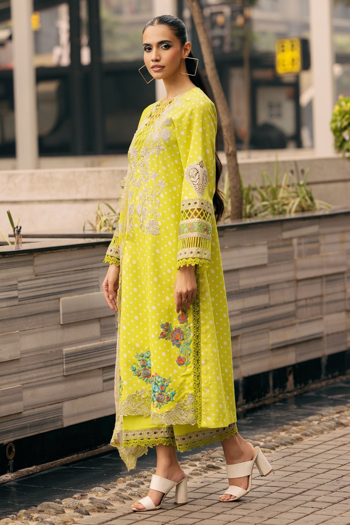 Charizma | Swiss Miss Voil Collection | CSM5-05 - Saira Saqlain