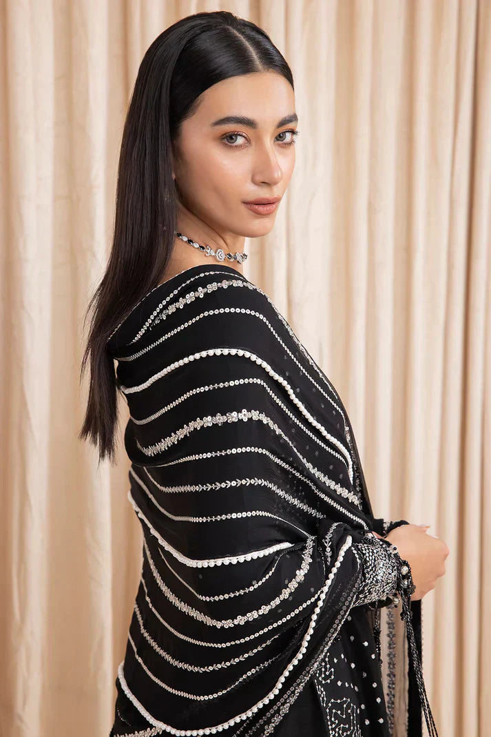 Jazmin | Formals Collection | UR-7001 - Saira Saqlain