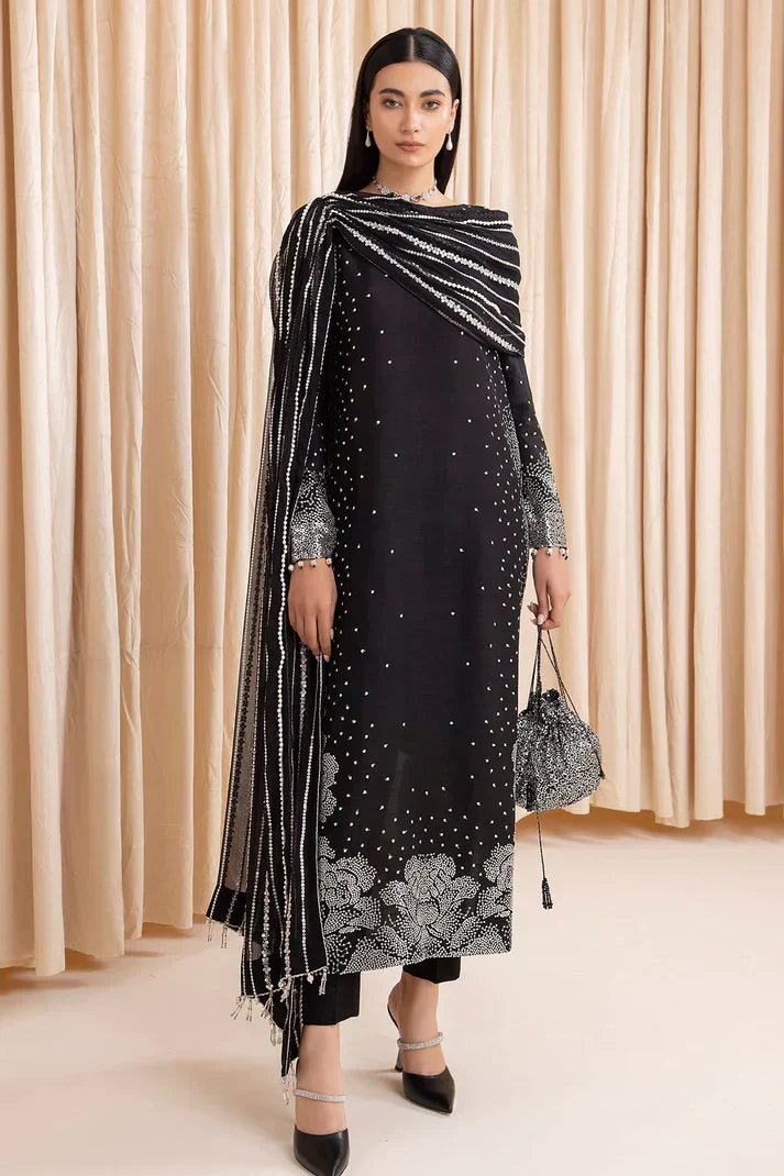 Jazmin | Formals Collection | UR-7001 - Saira Saqlain