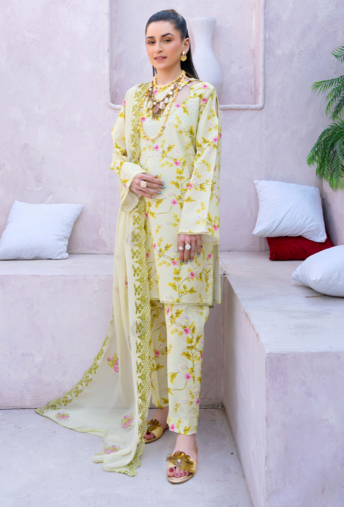 Humdum | Gardenia Lawn 24 | PLG 3 - D07 - Saira Saqlain