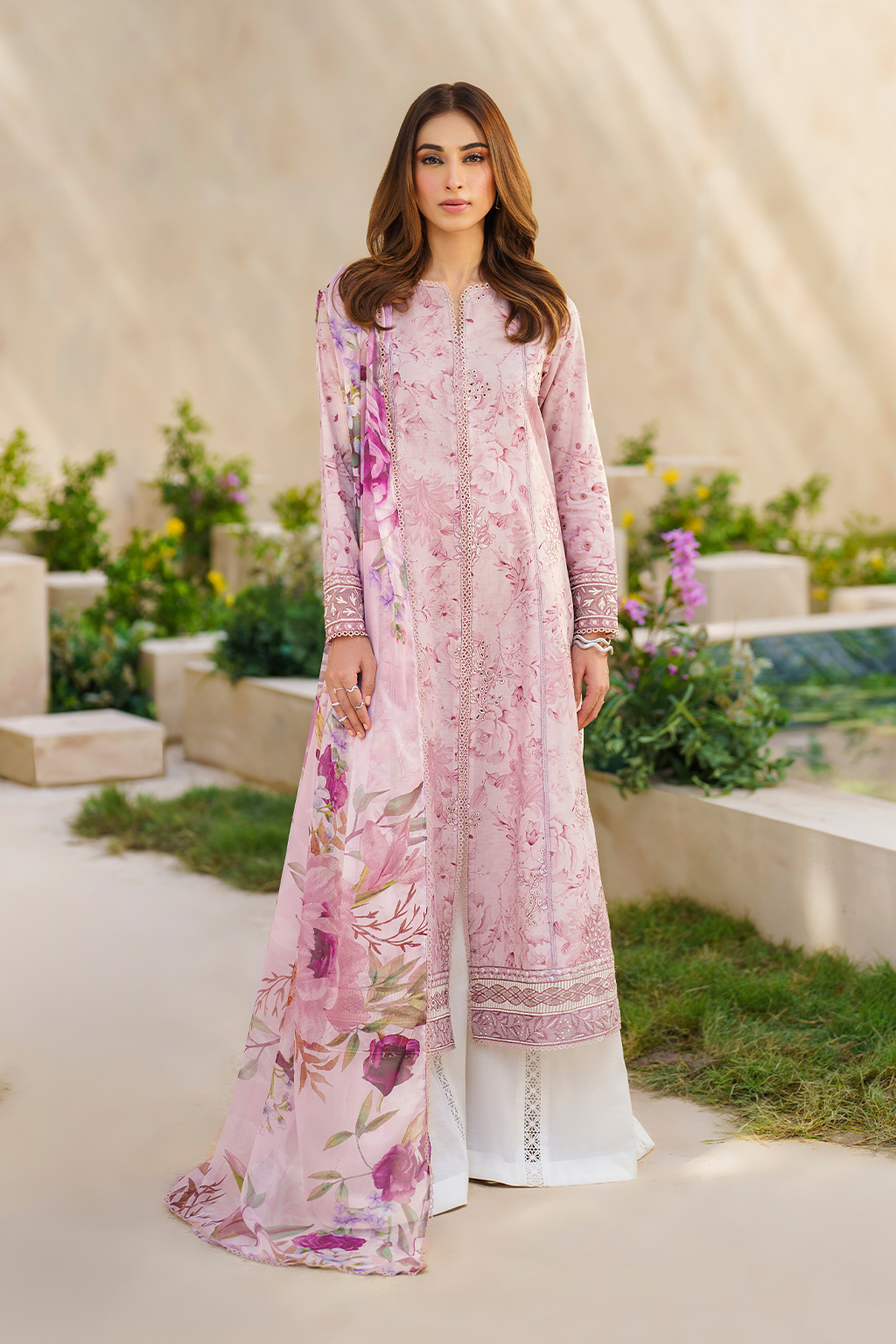 Iznik | Festive lawn 24 | SFL-06 - Saira Saqlain