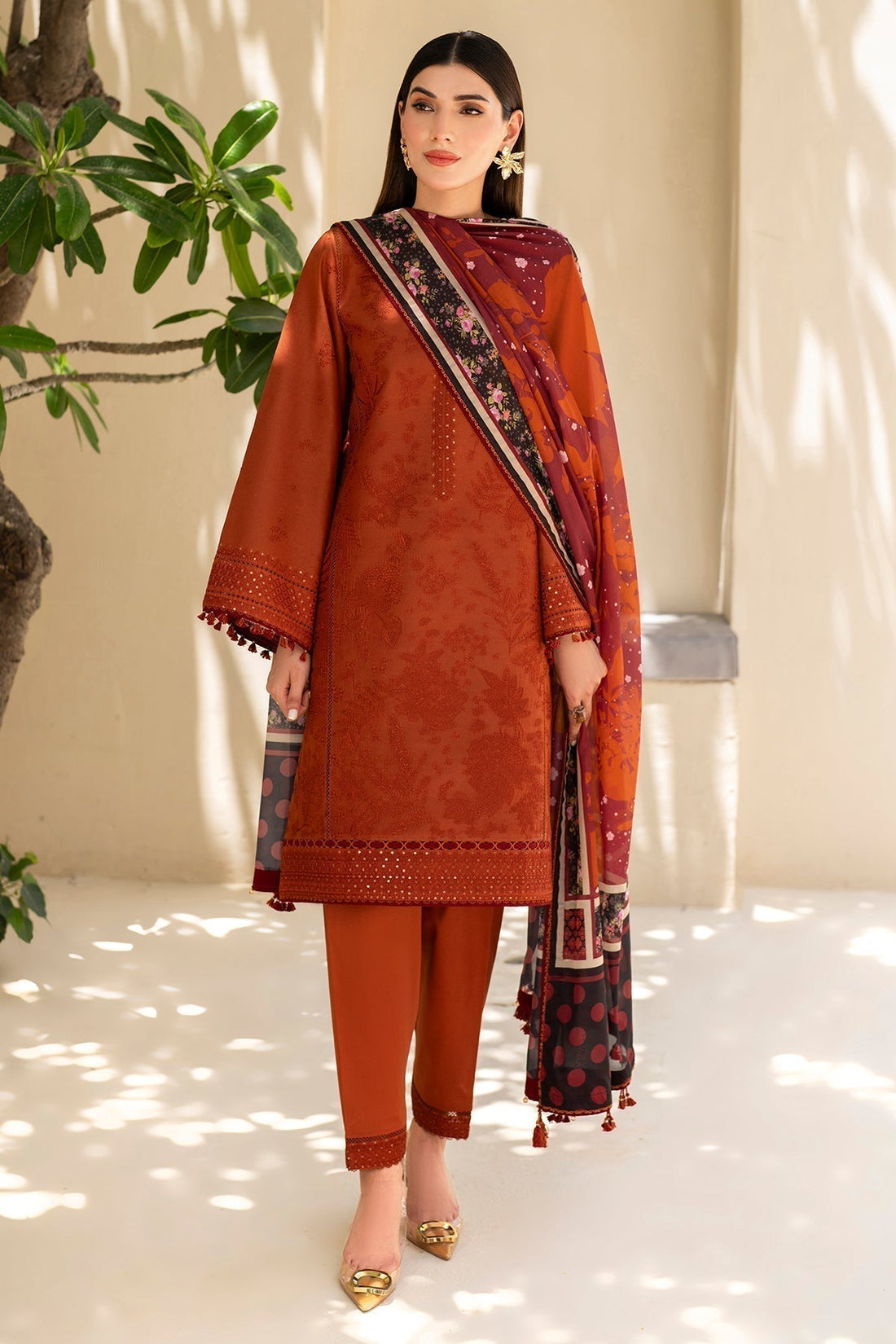 Jazmin | Irish Lawn SS 24 | D5 - Saira Saqlain