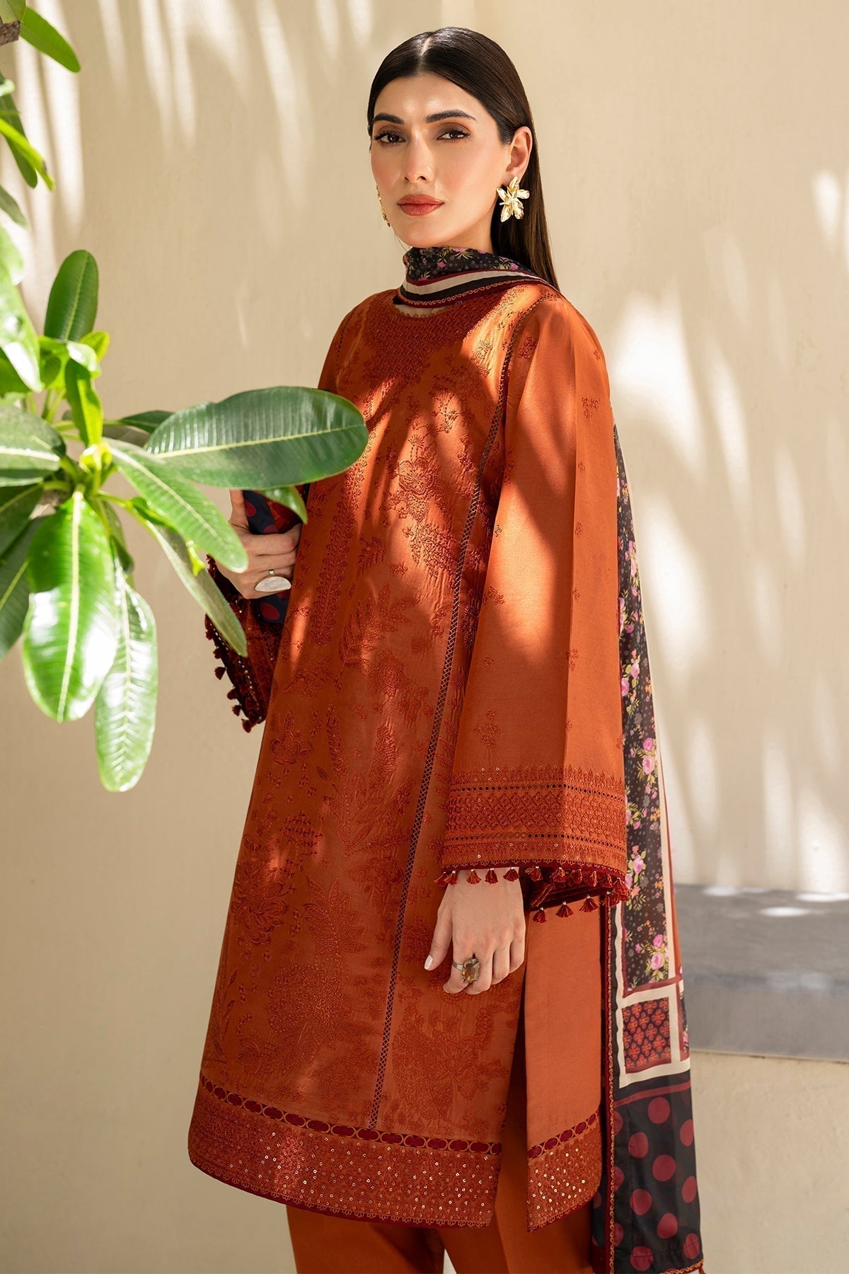 Jazmin | Irish Lawn SS 24 | D5 - Saira Saqlain