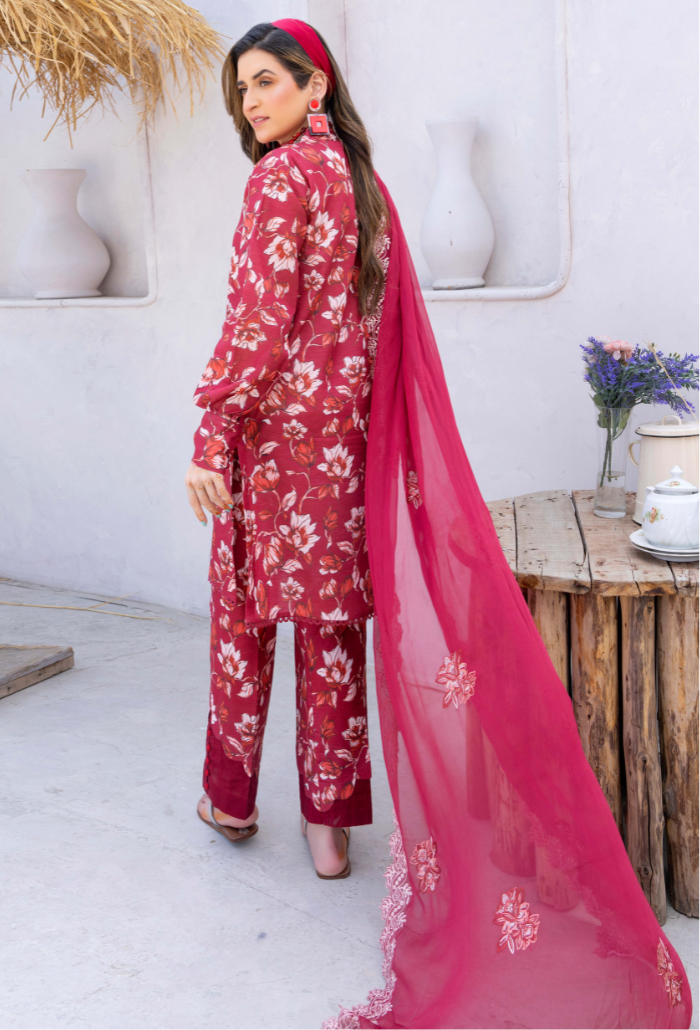 Humdum | Gardenia Lawn 24 | PLG 3 - D01 - Saira Saqlain