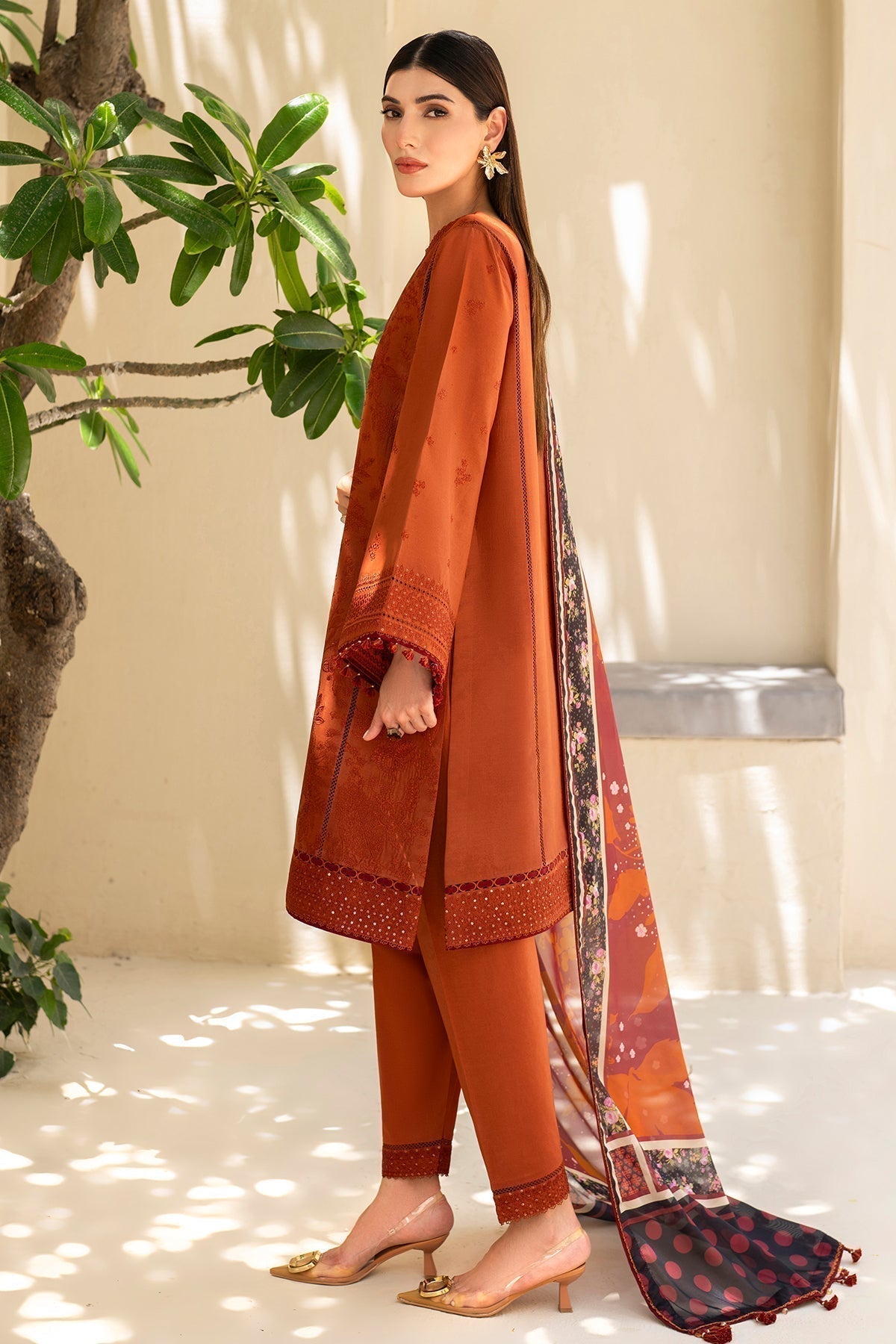 Jazmin | Irish Lawn SS 24 | D5 - Saira Saqlain