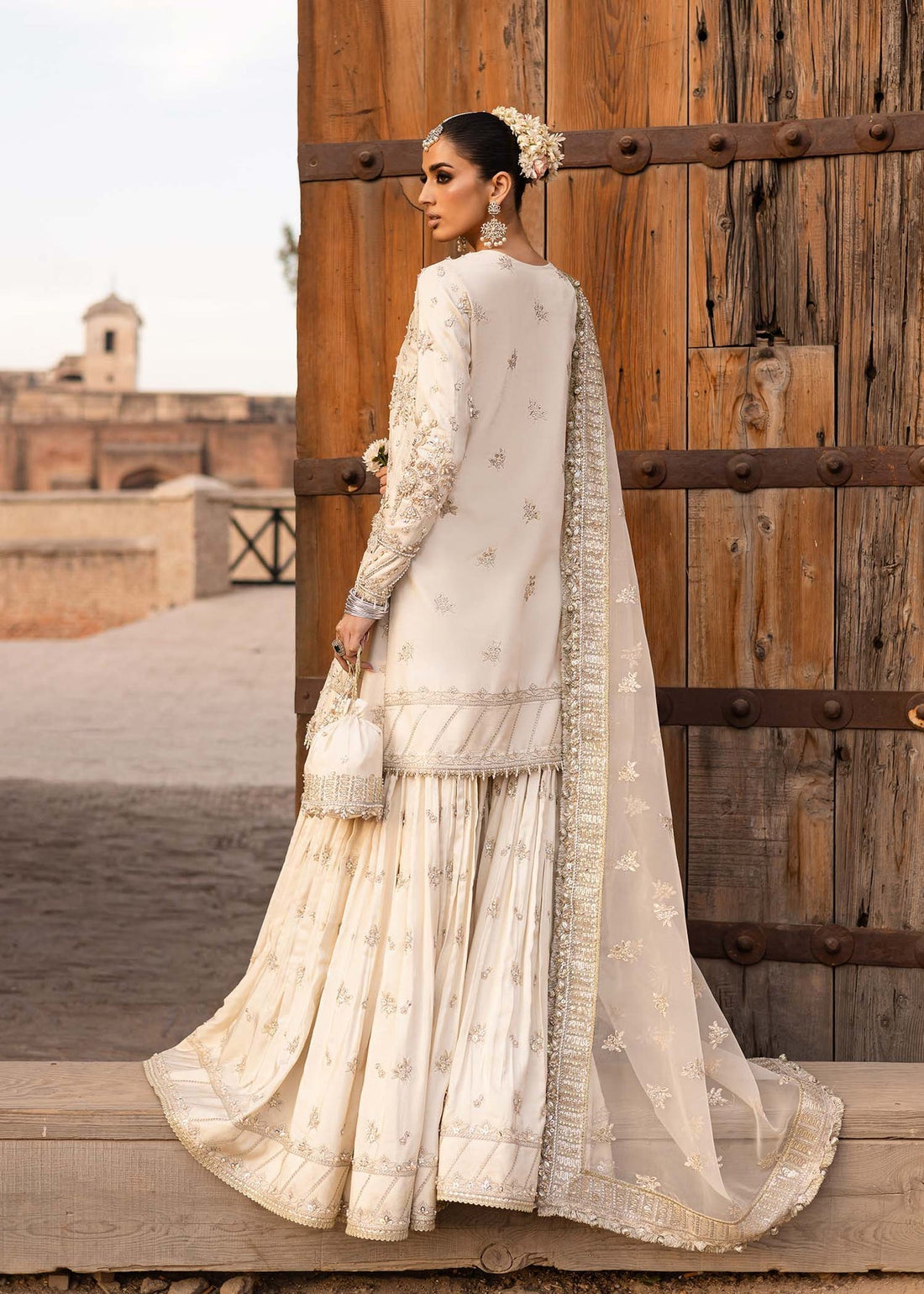 Akbar Aslam | Dastaan Luxury Formals | Roshaneh -   Ladies Clothes -  Saira Saqlain