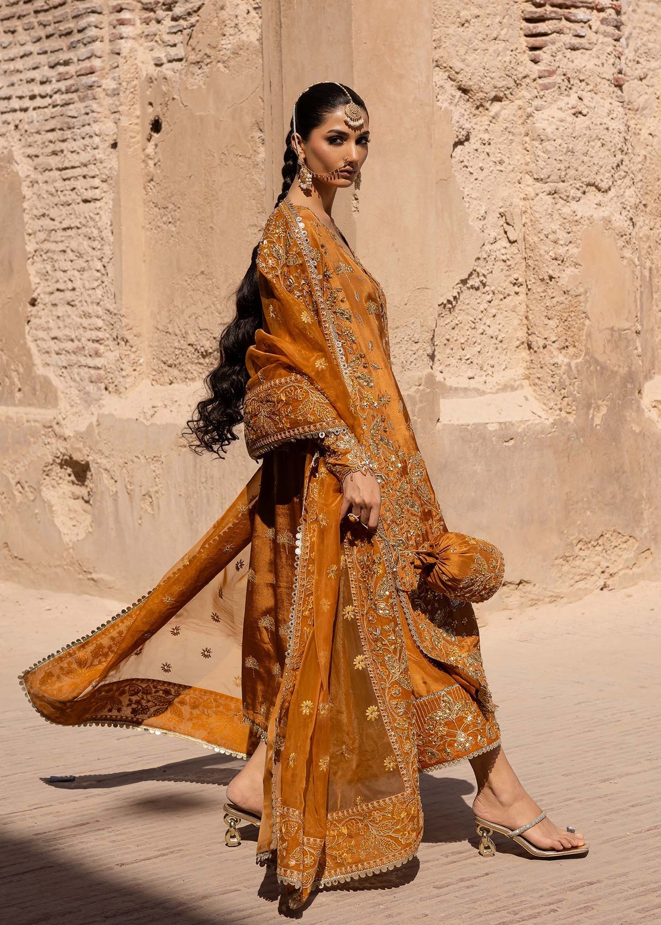 Akbar Aslam | Dastaan Luxury Formals | Zarmisha -   Ladies Clothes -  Saira Saqlain