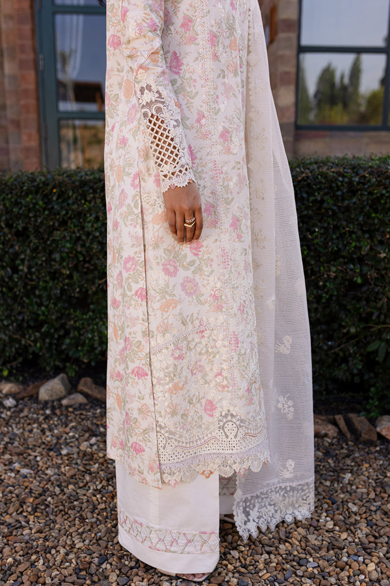Qalamkar | Q Line Lawn 25 | QM-18 Feeha - Saira Saqlain