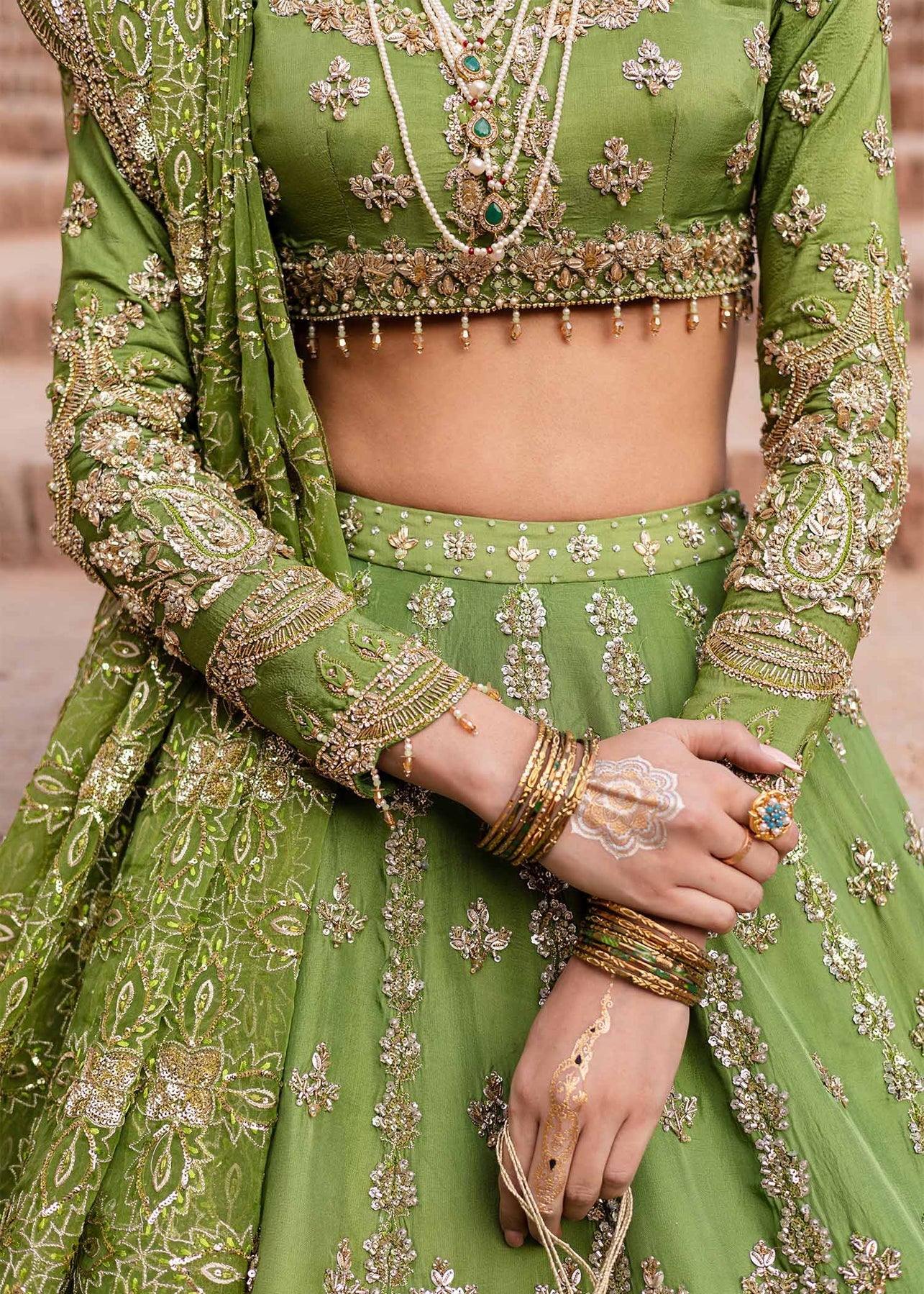 Akbar Aslam | Dastaan Luxury Formals | Nashmira -   Ladies Clothes -  Saira Saqlain
