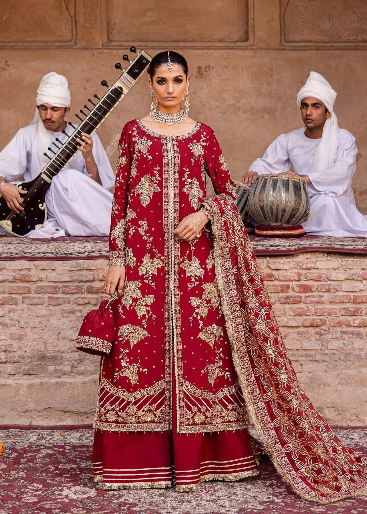 Akbar Aslam | Dastaan Luxury Formals | Arusa -   Ladies Clothes -  Saira Saqlain