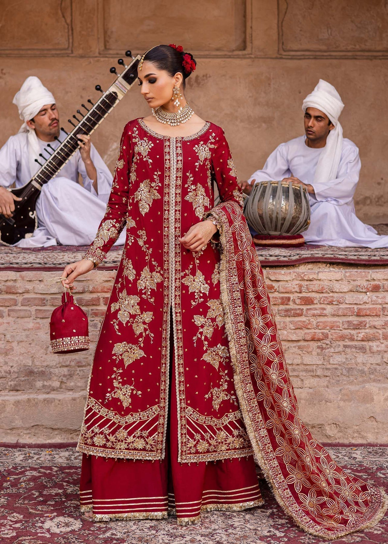 Akbar Aslam | Dastaan Luxury Formals | Arusa -   Ladies Clothes -  Saira Saqlain