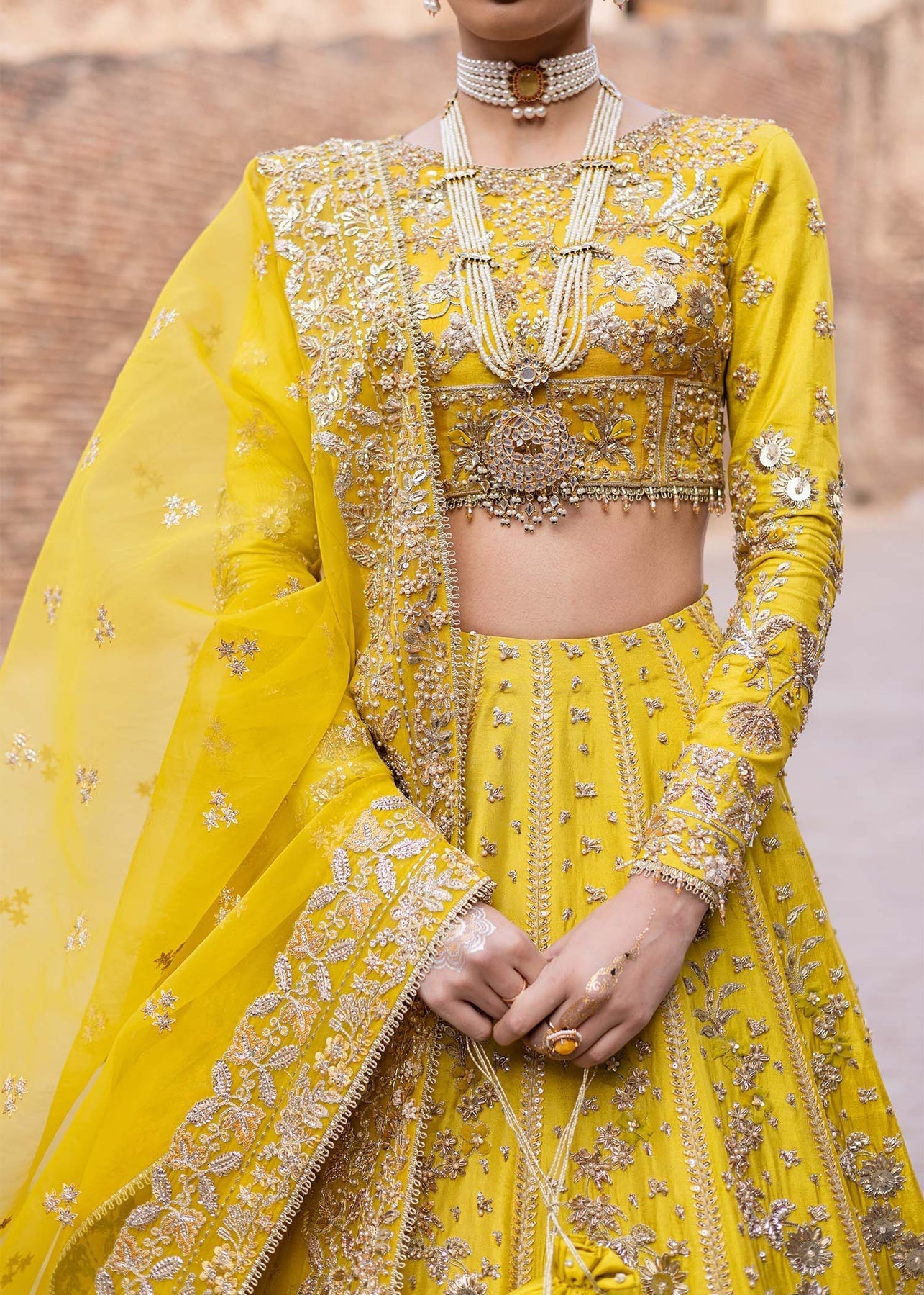 Akbar Aslam | Dastaan Luxury Formals | Nureh -   Ladies Clothes -  Saira Saqlain