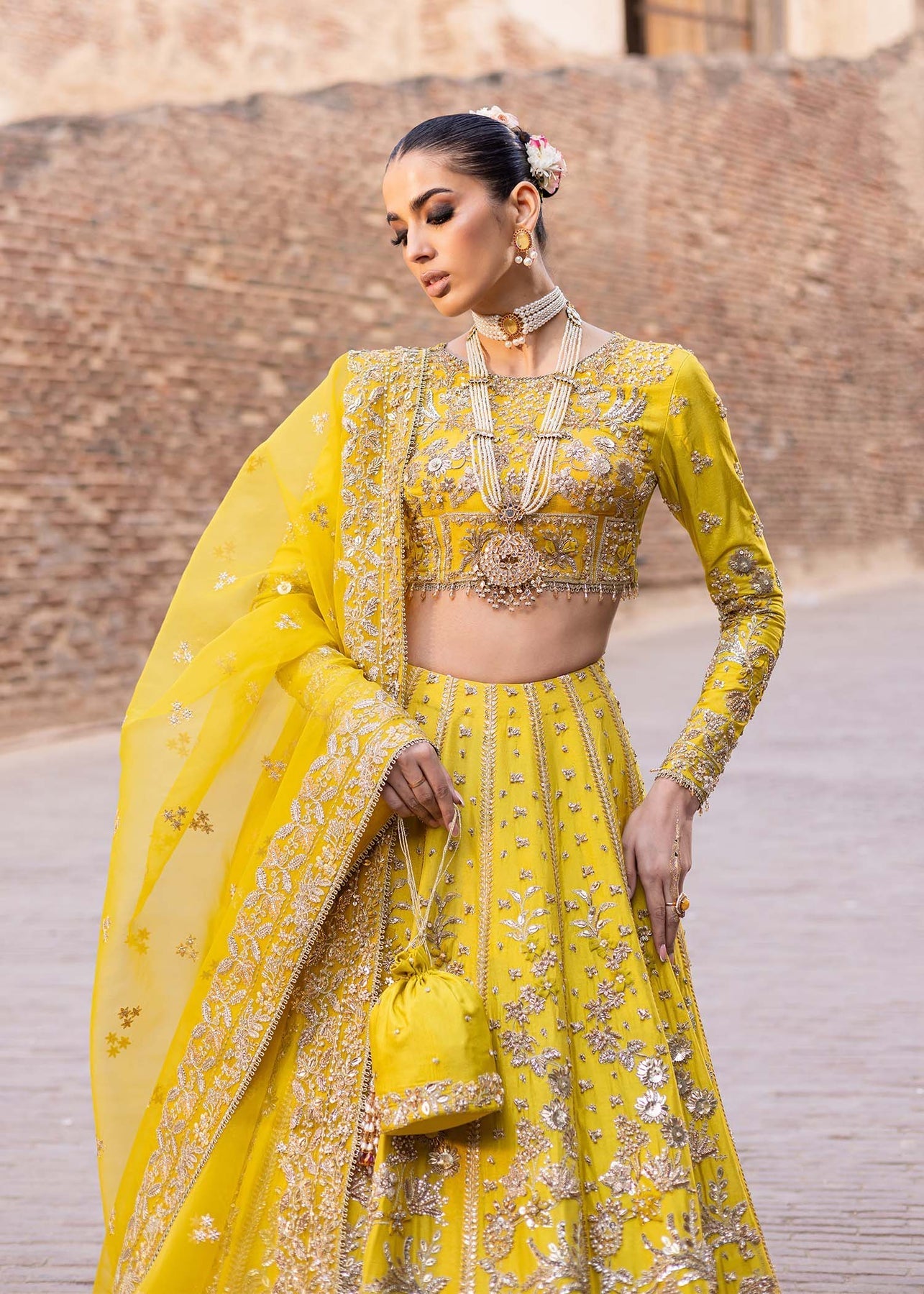 Akbar Aslam | Dastaan Luxury Formals | Nureh -   Ladies Clothes -  Saira Saqlain