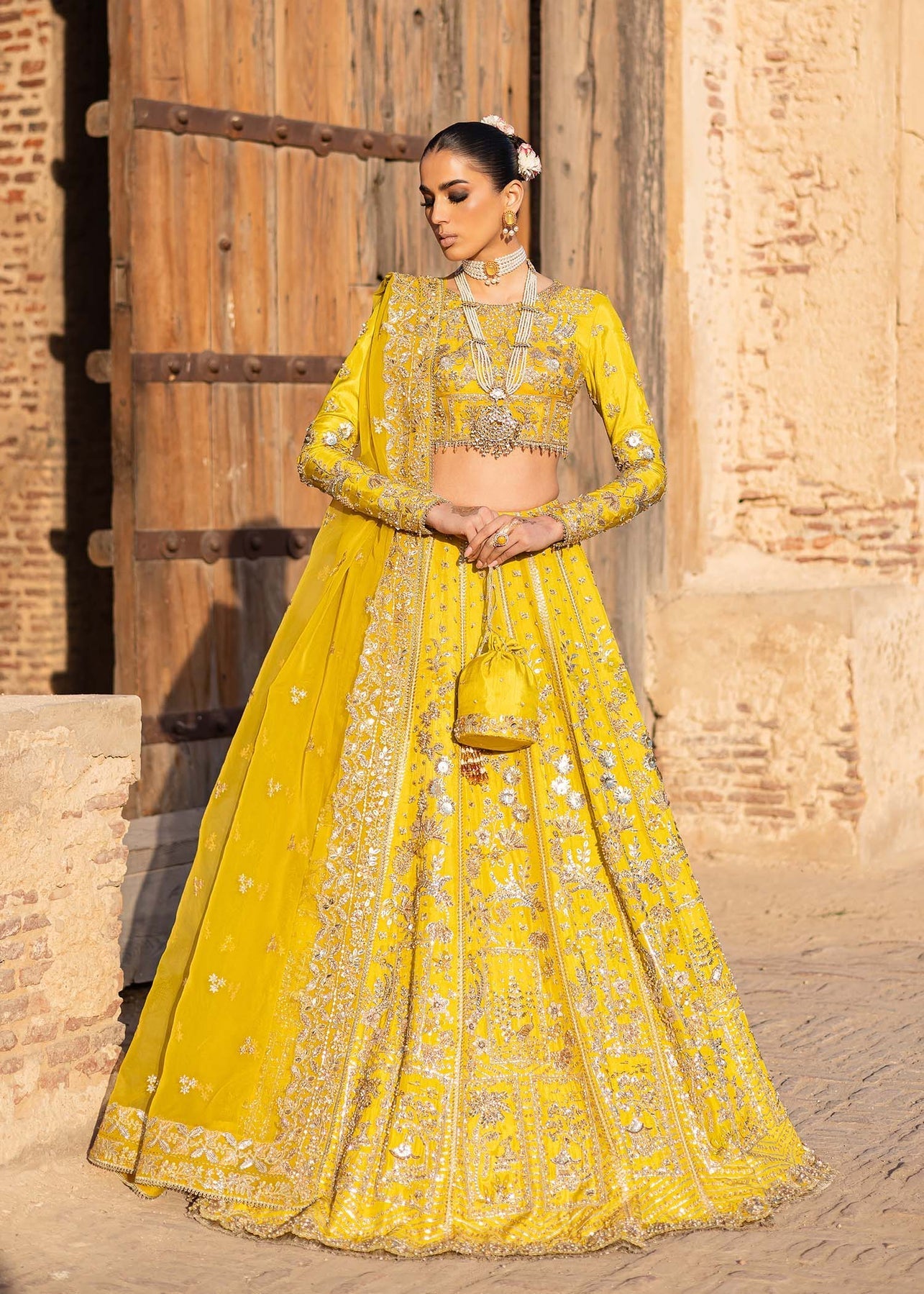 Akbar Aslam | Dastaan Luxury Formals | Nureh -   Ladies Clothes -  Saira Saqlain