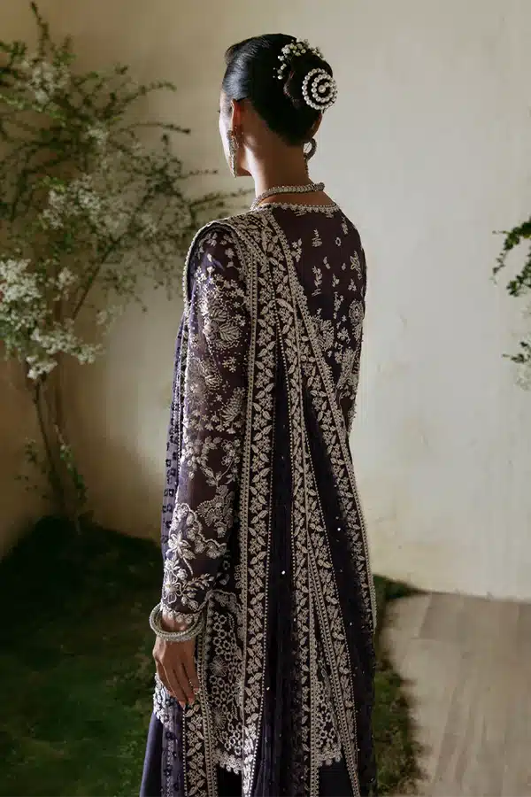 Suffuse | Freeshia Formals 23 | Ravena - Saira Saqlain