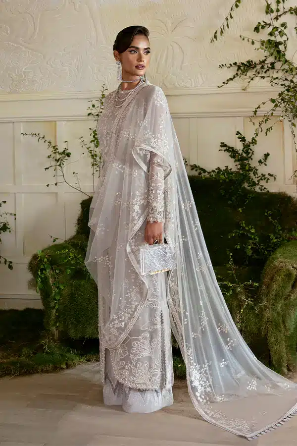 Suffuse | Freeshia Formals 23 | Amber - Saira Saqlain