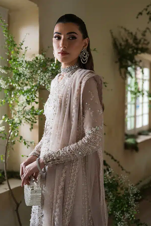 Suffuse | Freeshia Formals 23 | Laela - Saira Saqlain