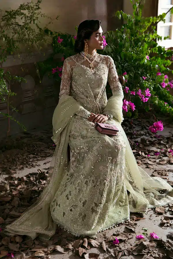 Suffuse | Freeshia Formals 23 | Kiara - Saira Saqlain