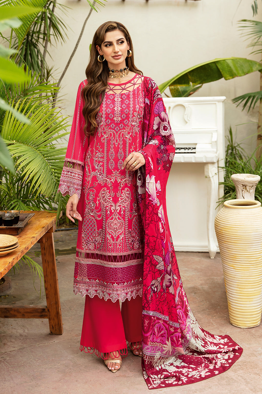 Ramsha | Luxury Lawn 24 | Y-810 - Saira Saqlain