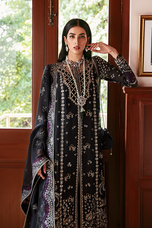 Soraya | Lumene Festive | NOIR - Saira Saqlain
