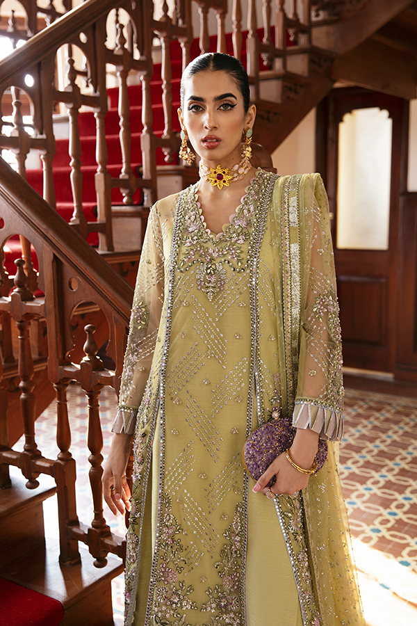 Soraya | Lumene Festive | OLIVINE - Saira Saqlain