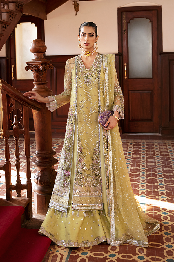 Soraya | Lumene Festive | OLIVINE - Saira Saqlain