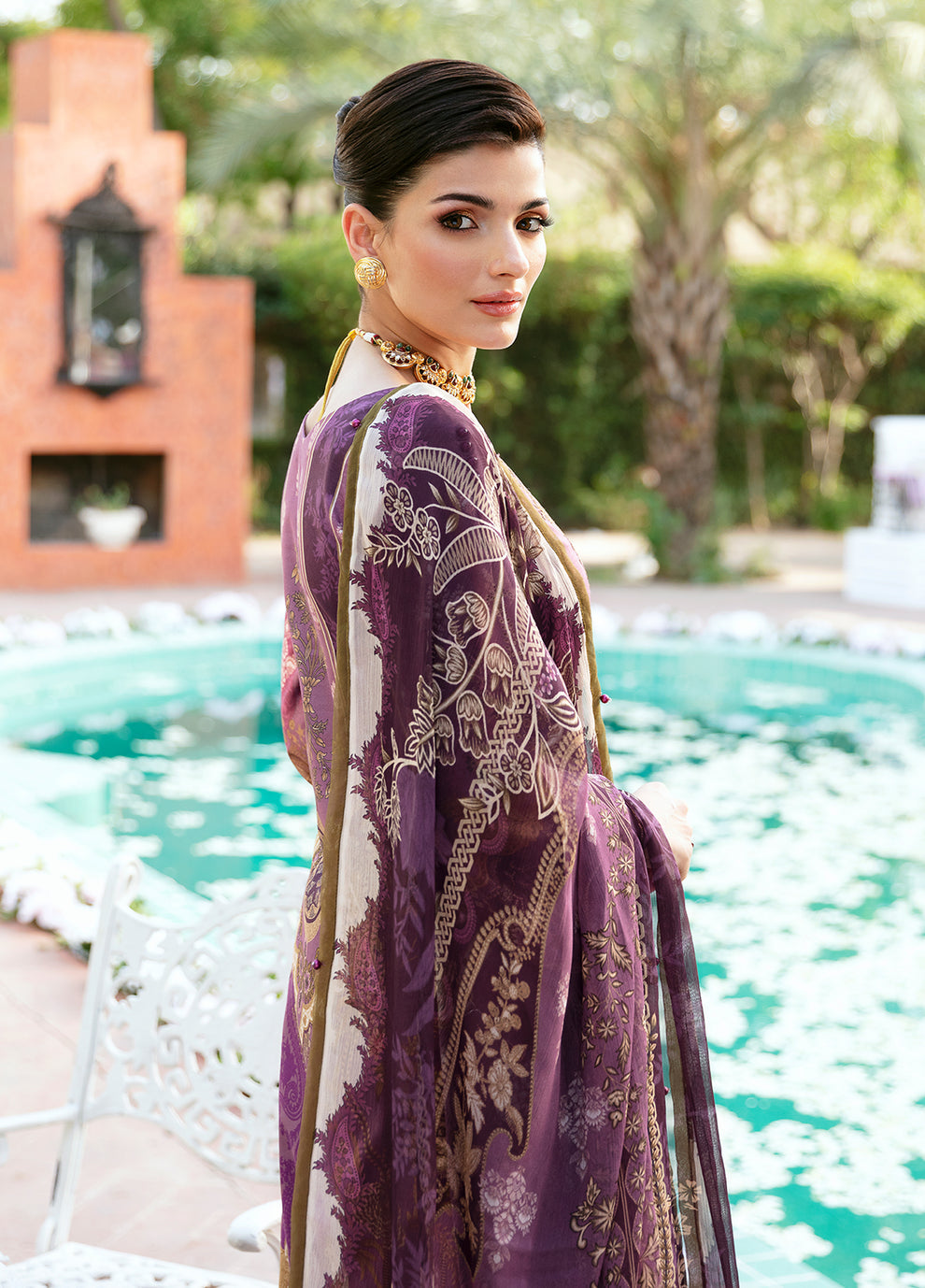 Gulaal | Summer Glow Lawn 24 | ESMERAY (GL-L-24V3-03) - Saira Saqlain