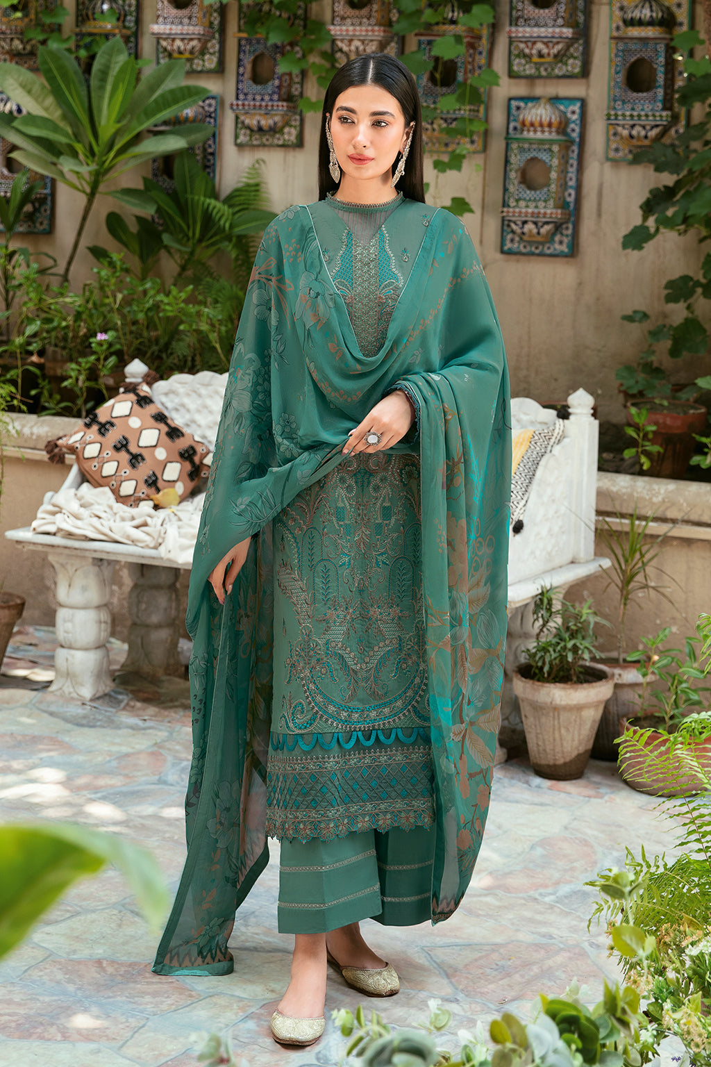Ramsha | Luxury Lawn 24 | L-804 - Saira Saqlain