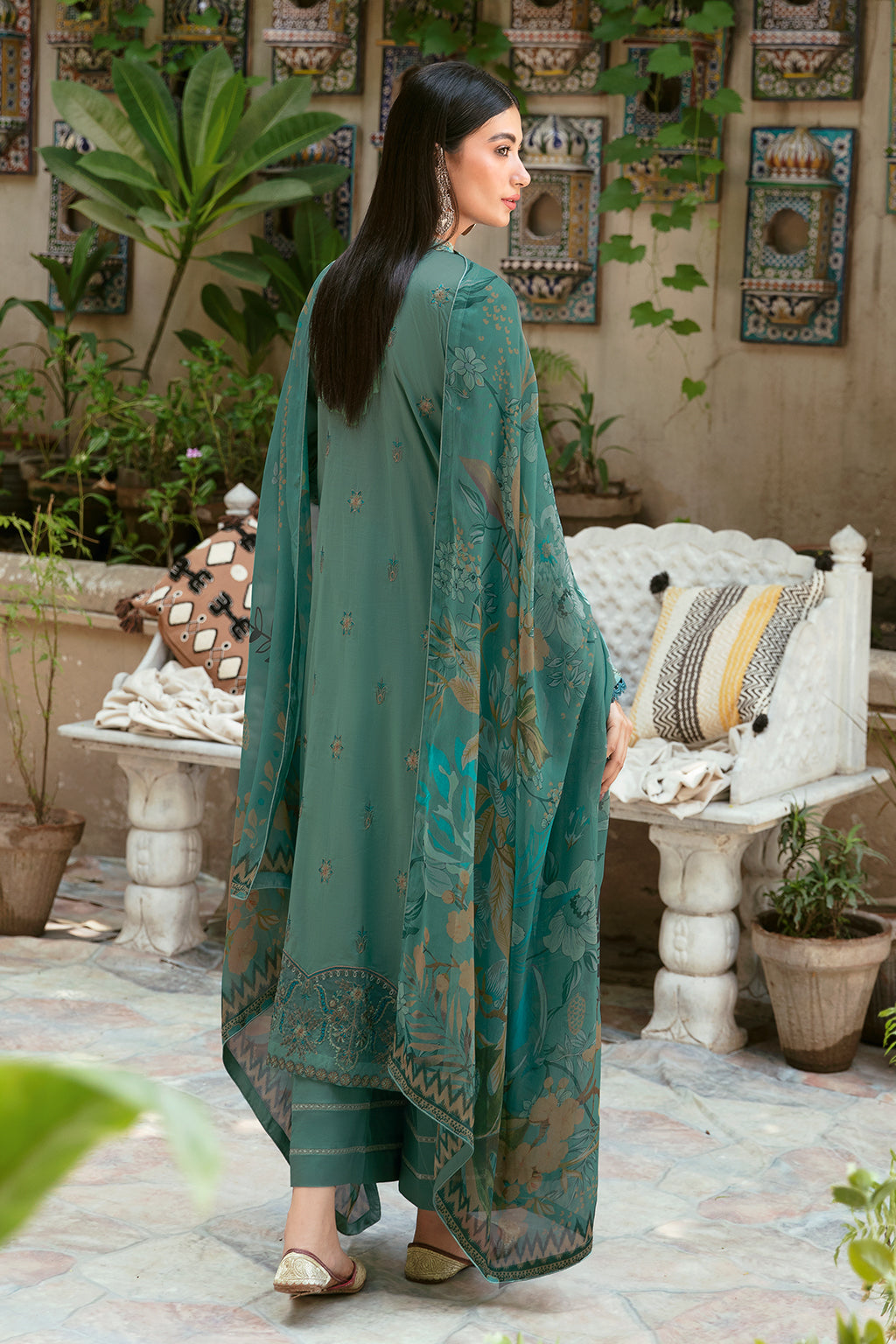 Ramsha | Luxury Lawn 24 | L-804 - Saira Saqlain