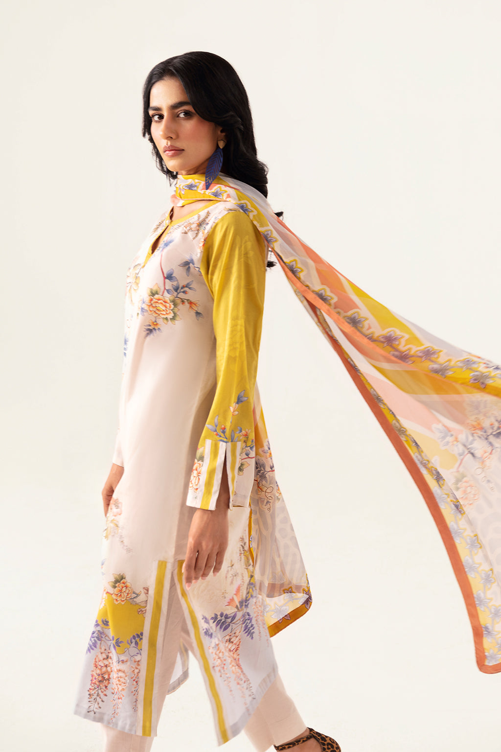 Ramsha | Pinted Lawn | RP-111 - Saira Saqlain
