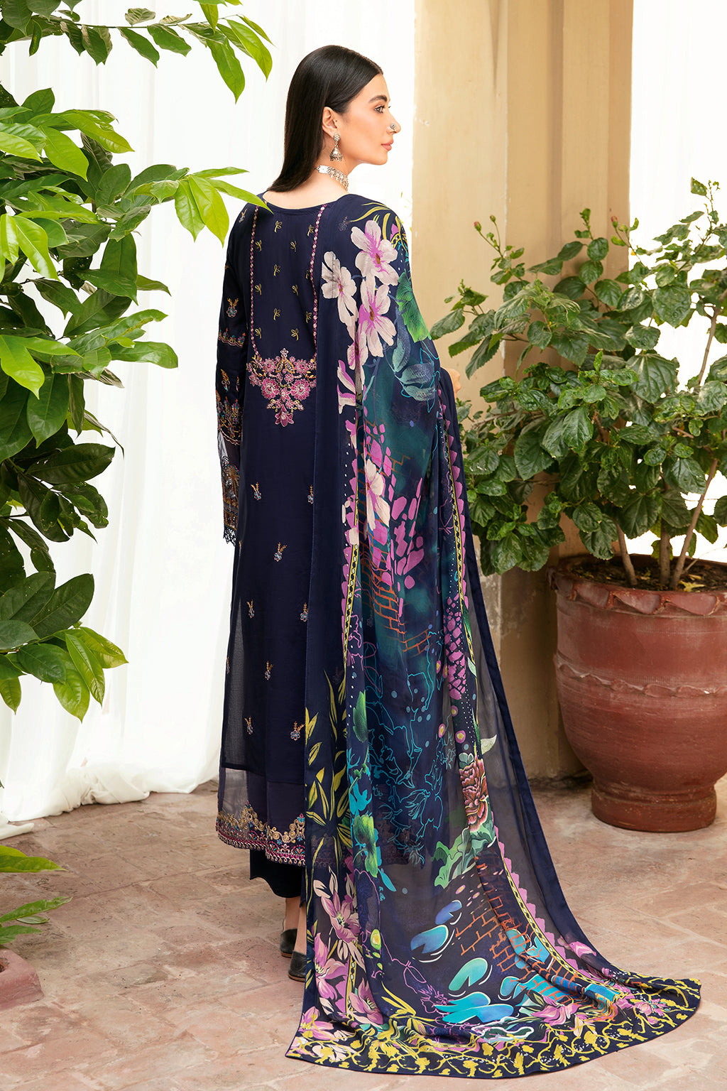 Ramsha | Luxury Lawn 24 | L-802 - Saira Saqlain