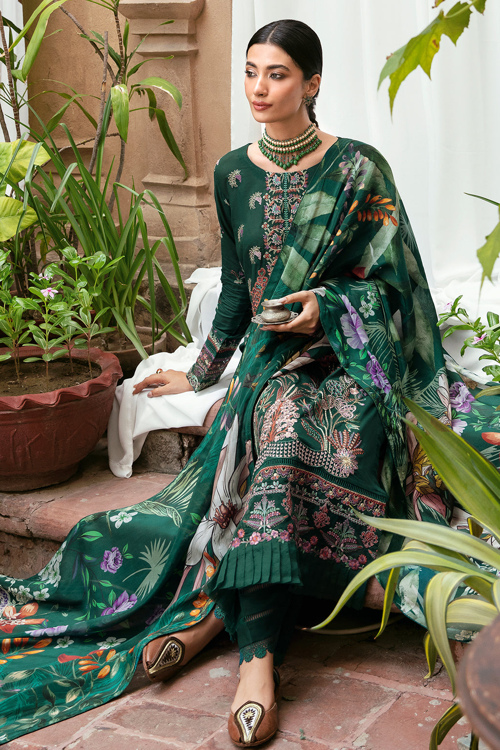 Ramsha | Luxury Lawn 24 | L-801 - Saira Saqlain