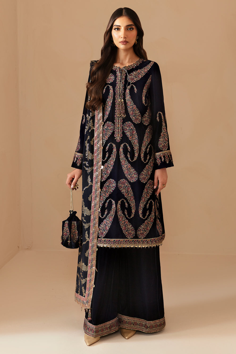 Jazmin | Velvet Edit 24 |  Velvet Formal VF-2024 - Saira Saqlain
