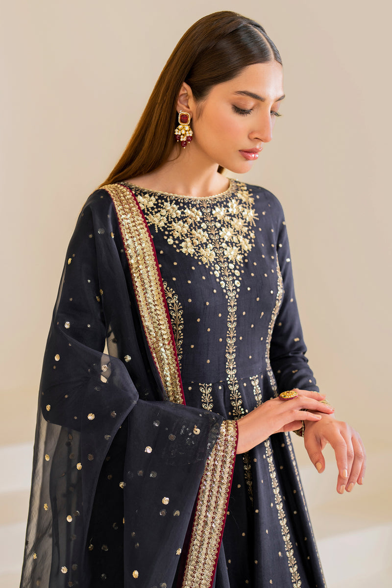 Jazmin | Formals Collection | Raw Silk UR-7019 - Saira Saqlain