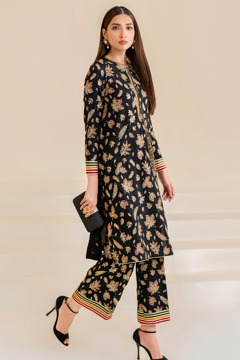 Jazmin | Formals Collection | Raw Silk UR-7023 - Saira Saqlain