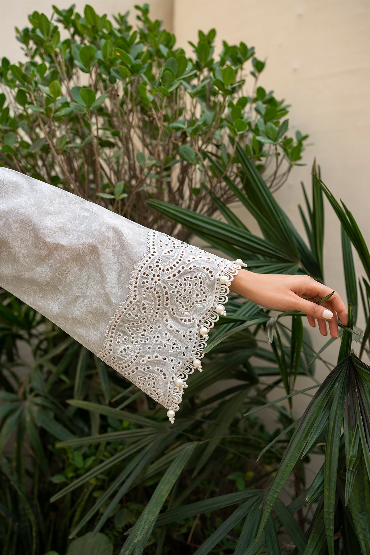 Jazmin | Irish Lawn SS 24 | D2 - Saira Saqlain