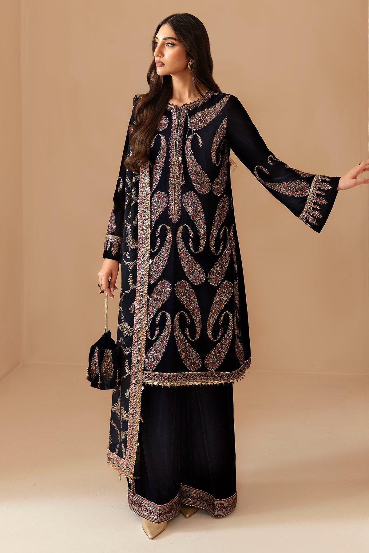 Jazmin | Velvet Edit 24 | Velvet Formal VF-2024 - Saira Saqlain