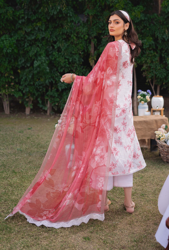 Humdum | Gardenia Lawn 24 | Printkari Lawn PLG 06 - Saira Saqlain