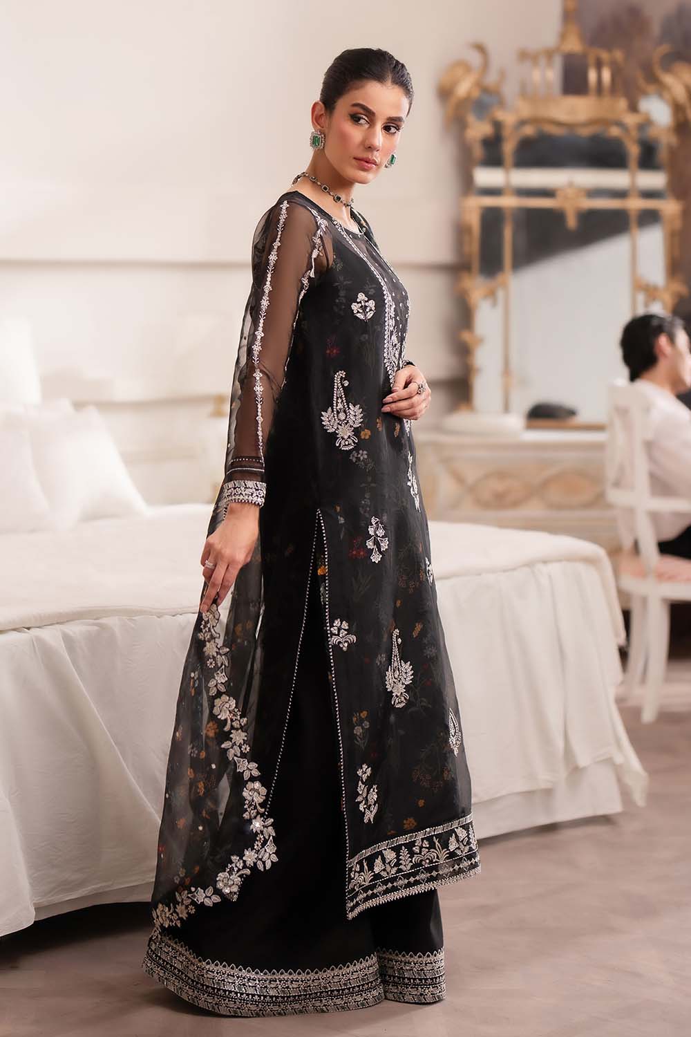 Seran | Aurelle Luxury Formals 24 | CAMILLA - Saira Saqlain