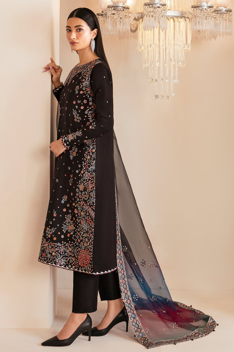 Jazmin | Formals Collection | UR-7045 - Saira Saqlain
