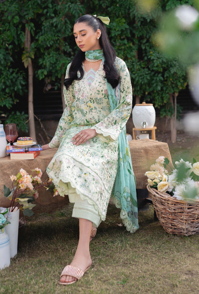 Humdum | Gardenia Lawn 24 | Printkari Lawn PLG 07 - Saira Saqlain