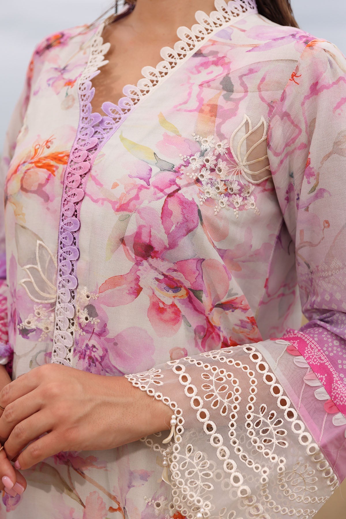 Nureh | Gardenia Embroidered Lawn 25 | NSG-172 -   Ladies Clothes -  Saira Saqlain