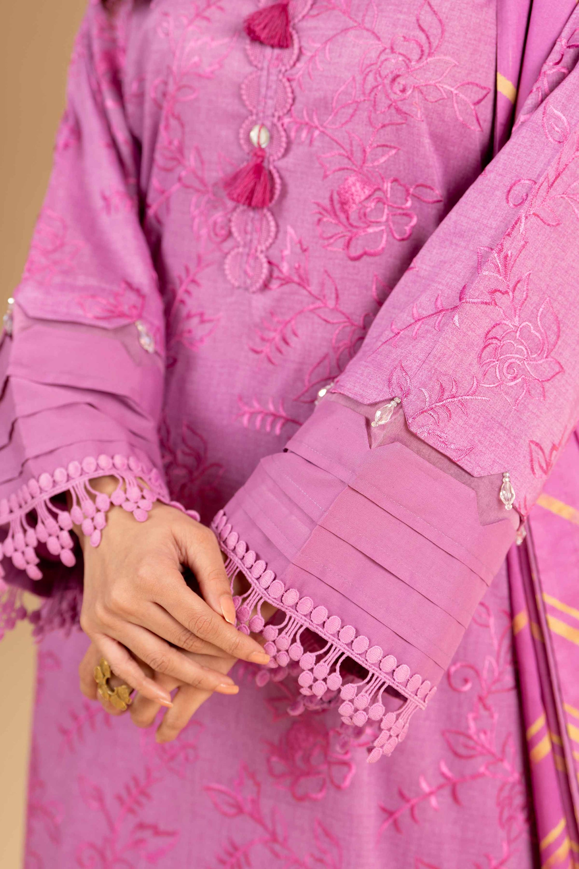 Nishat | Cross Season Edit | 42401822-1 - Saira Saqlain