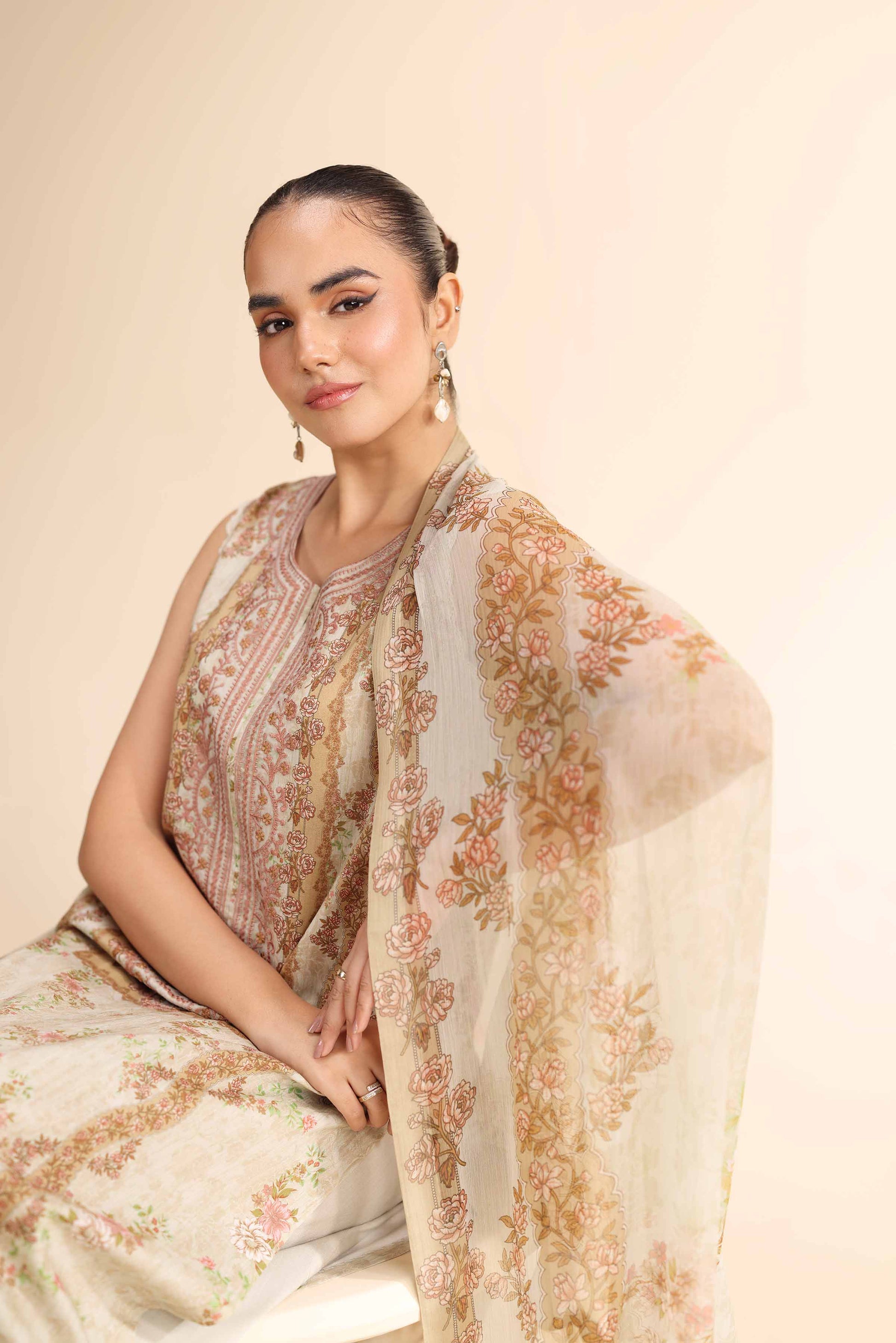 Nishat | Cross Season Edit | 42501052 - Saira Saqlain