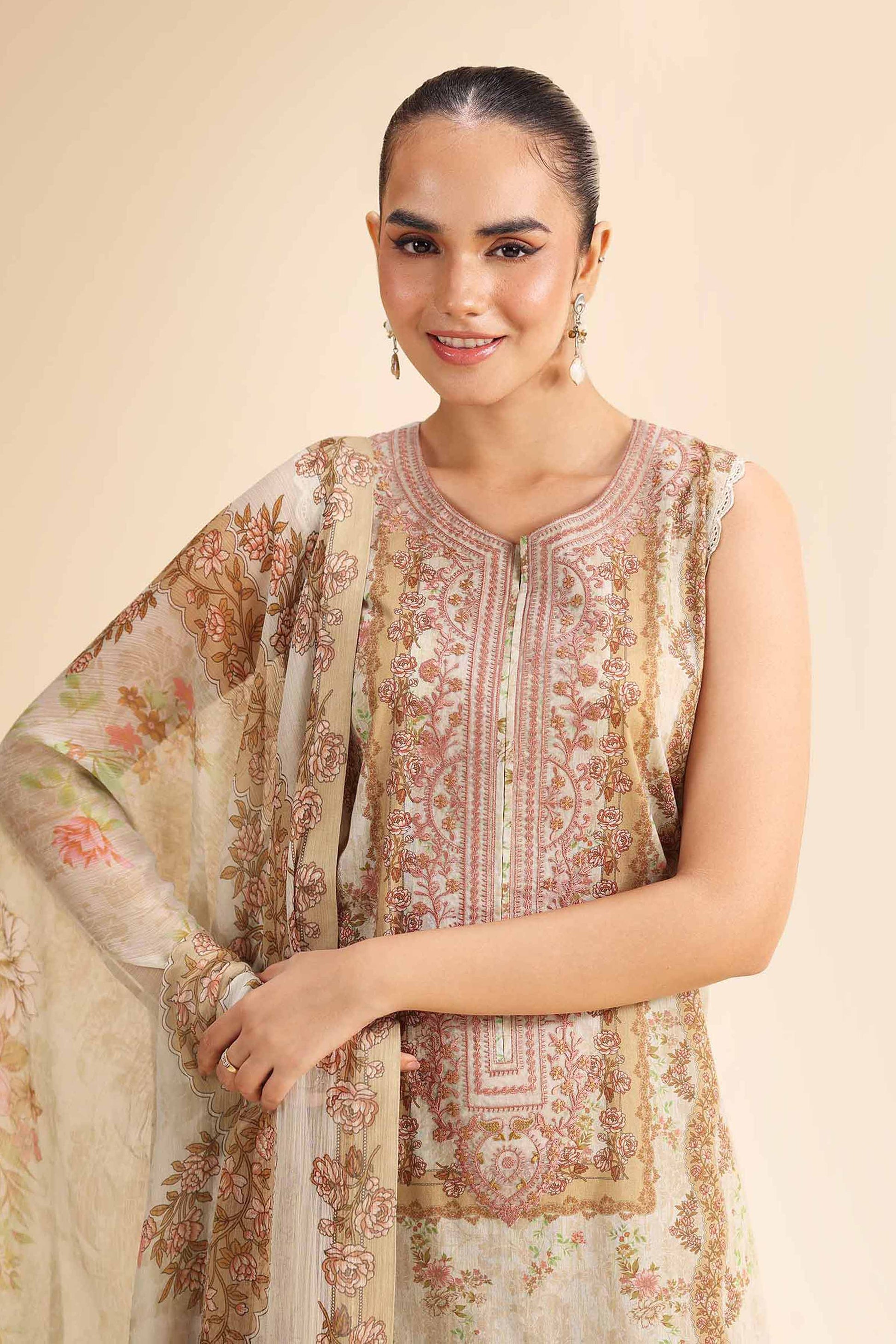 Nishat | Cross Season Edit | 42501052 - Saira Saqlain
