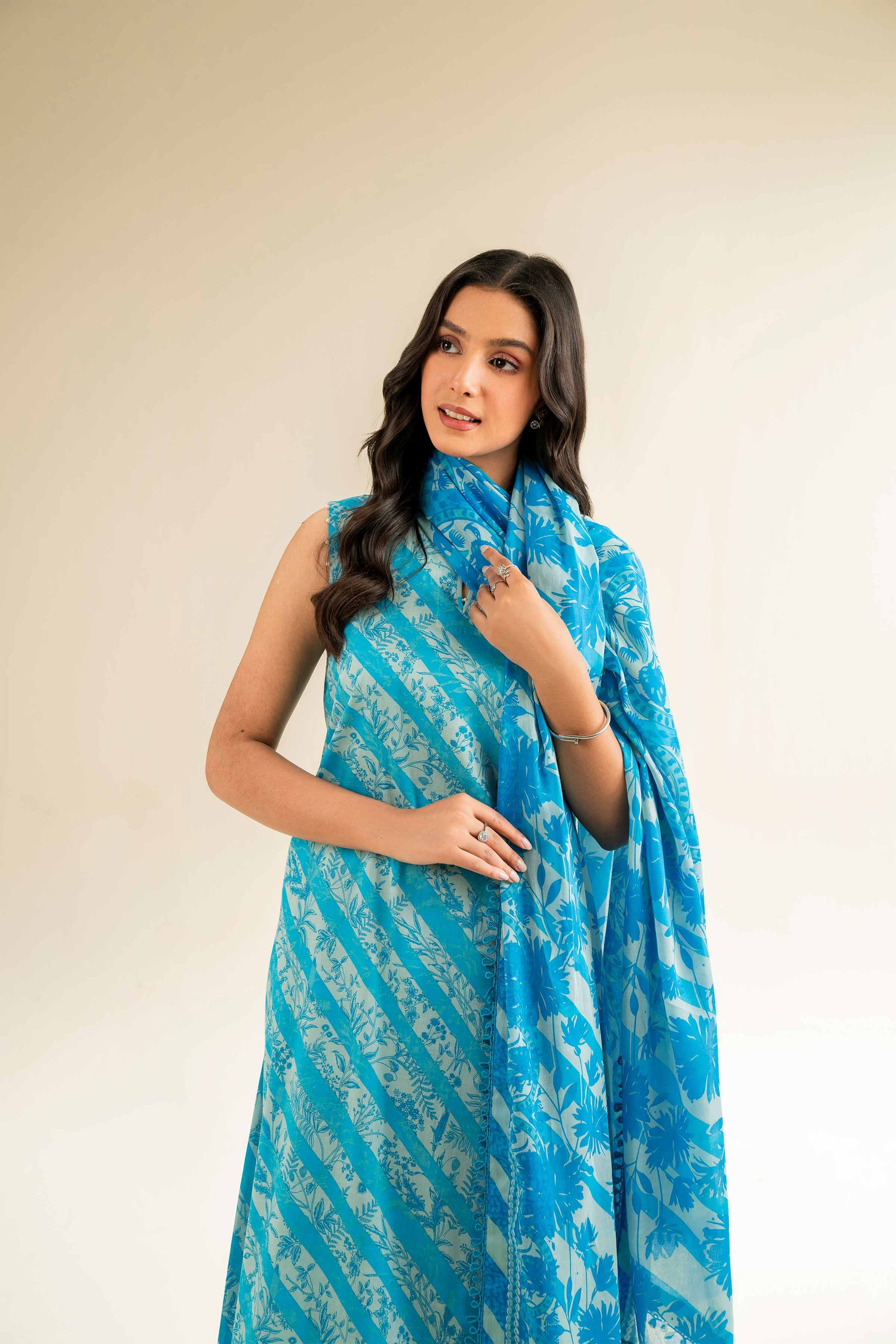 Nishat | Cross Season Edit | 42501068 - Saira Saqlain