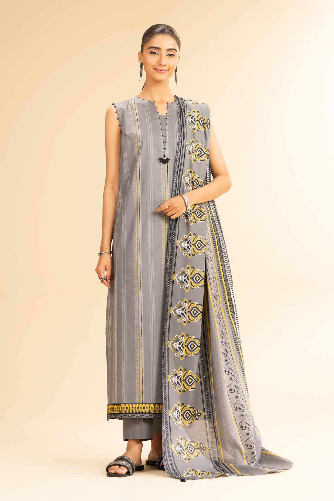 Nishat | Cross Season Edit | 42501075 - Saira Saqlain