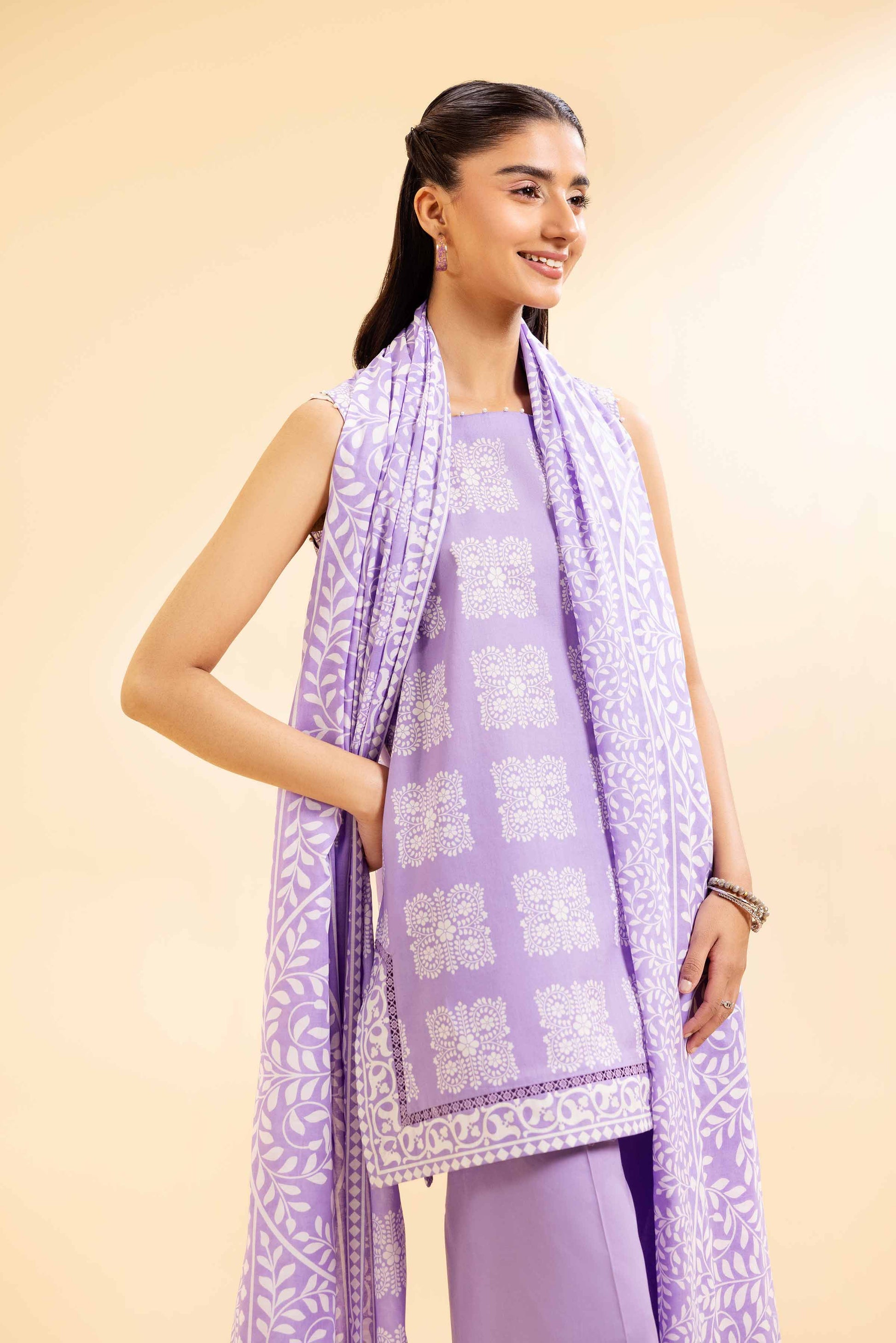 Nishat | Cross Season Edit | 42501078 - Saira Saqlain